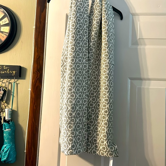 Calvin Klein Scarf - Picture 2 of 3